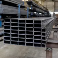 Труба стальная прямоугольная 40х25х2х6000 ГОСТ8645-68 Ст3пс5