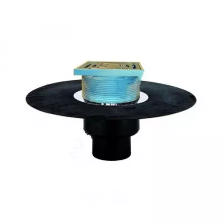 Воронка кровельная с верт. выпуском Дн 110 с трапом теплоизоляцией гидроизоляц. полимербитумным полотном 500мм HL