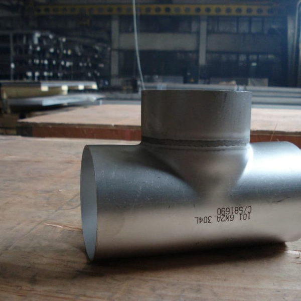 Тройник нержавеющий 12х18н10т 57х4-38х4 мм приварной